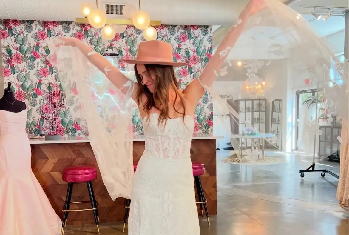 Second Summer BRIDE - SAMPLE SALE GOWNS